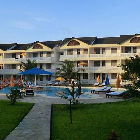 Morning Star Diani Diani Beach Exterior foto