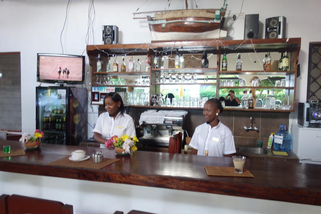 Morning Star Diani Diani Beach Exterior foto
