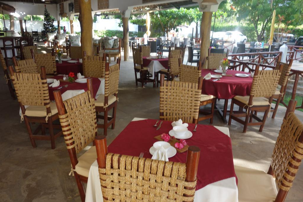 Morning Star Diani Diani Beach Exterior foto