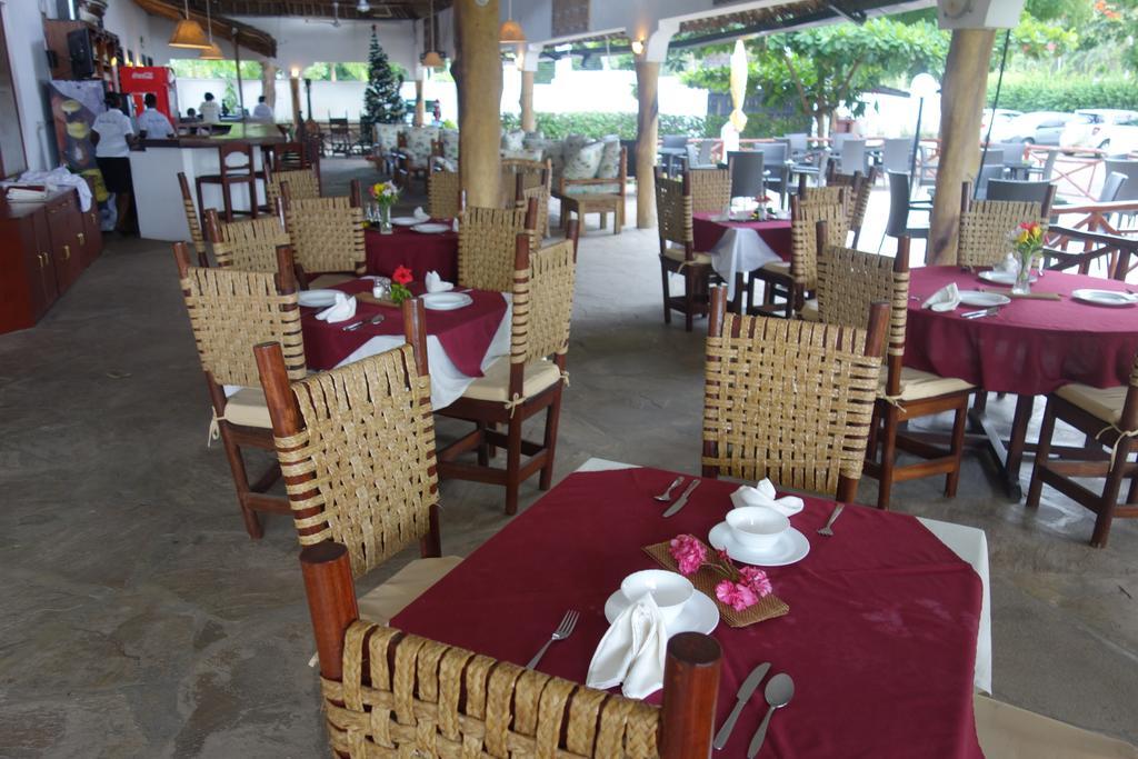 Morning Star Diani Diani Beach Exterior foto