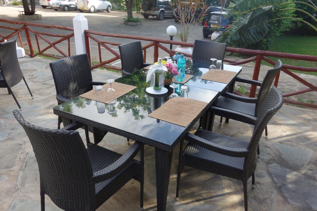 Morning Star Diani Diani Beach Exterior foto
