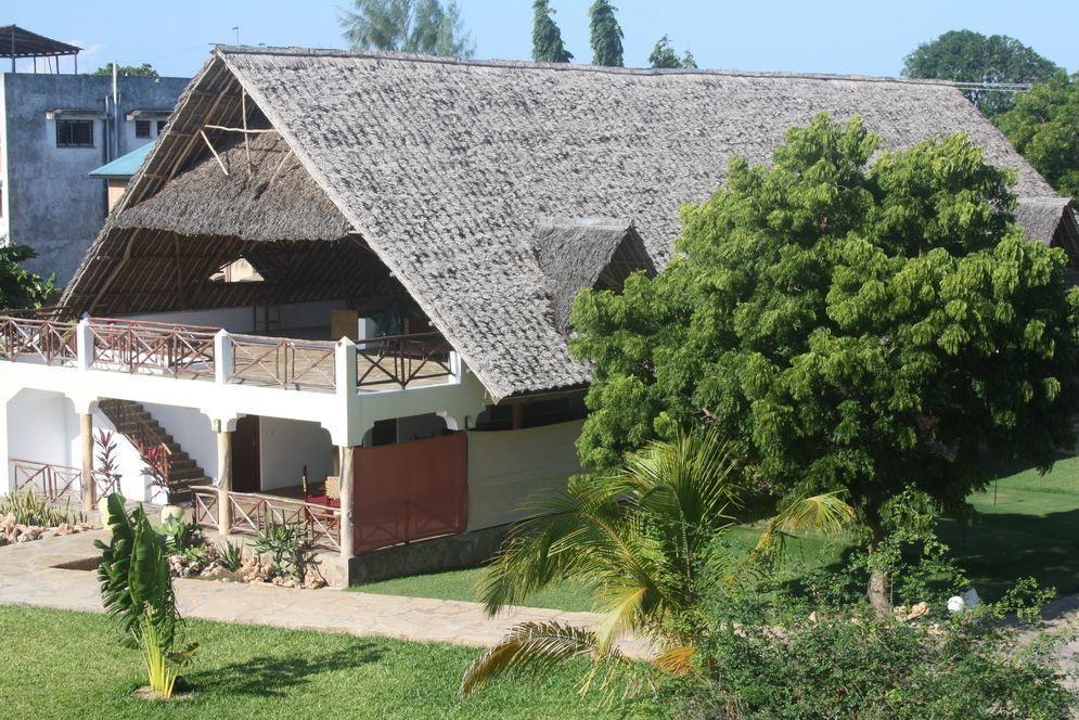Morning Star Diani Diani Beach Exterior foto
