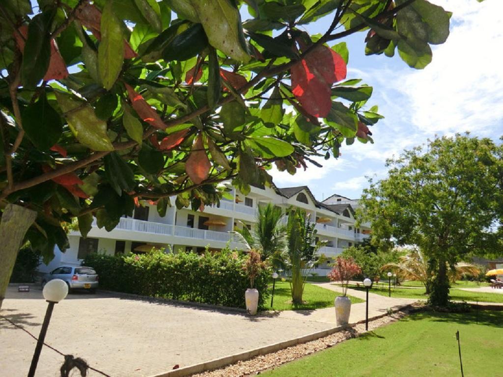 Morning Star Diani Diani Beach Exterior foto